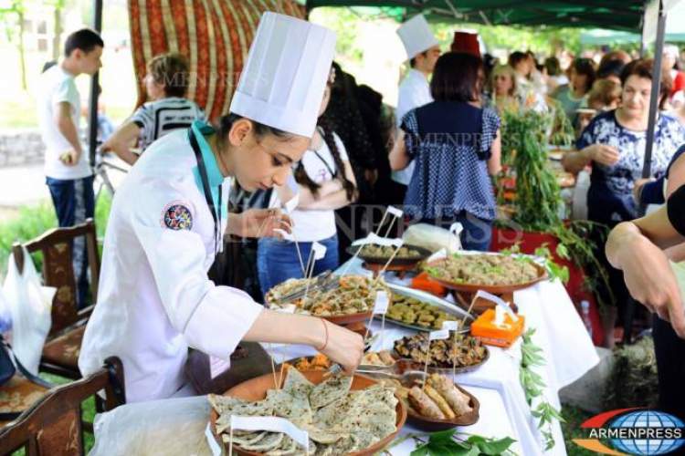 جشنواره آشپزی ارمنی-ایرانی درتابستان ارمنستان