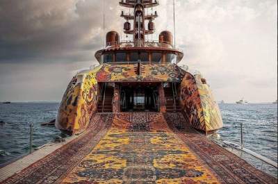 (تصاویر) کشتی‌های تفریحی مدرن با فرش ایرانی